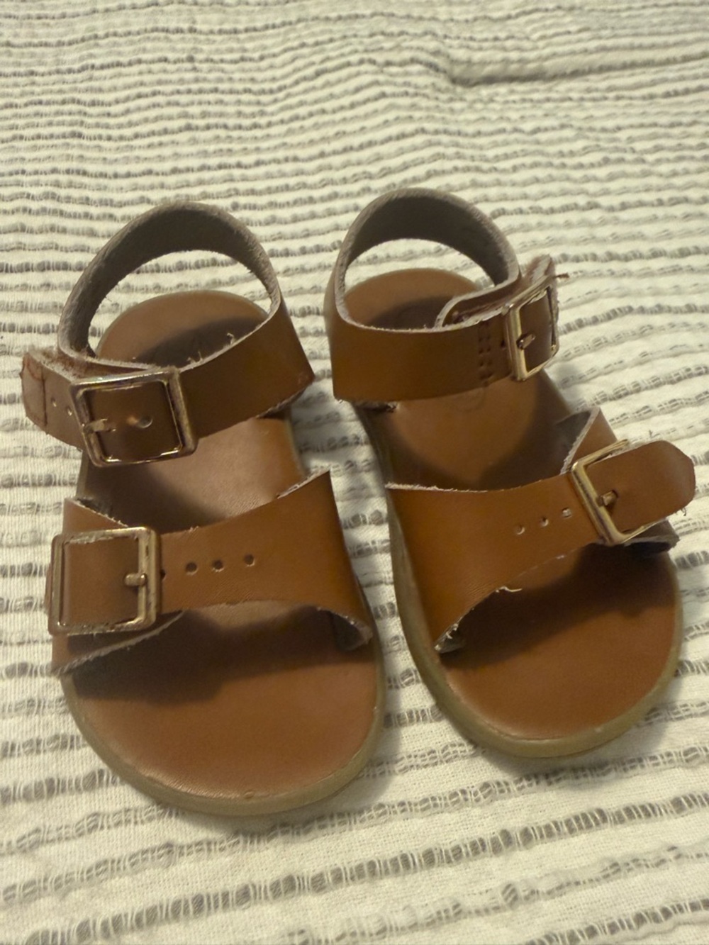 FootMates Brown Kids Sandals with Dual Buckle Straps